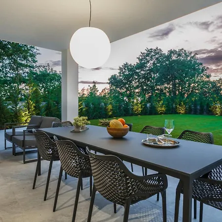 Vila Avis By Istrialux