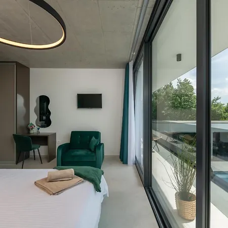 Avis By Istrialux Modrušani