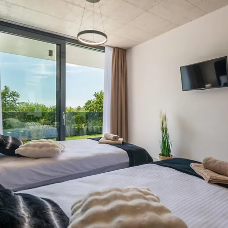 Vila Avis By Istrialux Modrušani