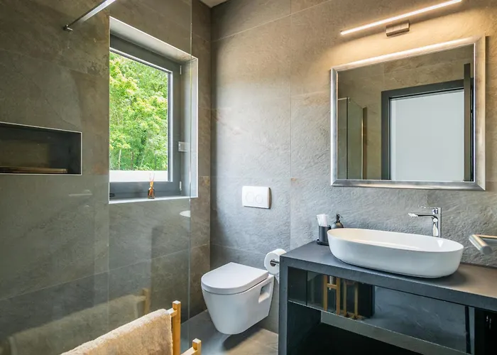 Avis By Istrialux Modrusani